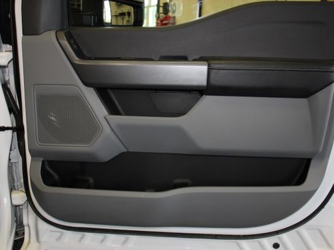 Used 2025 Ford F250 4x4 Crew Cab Super Duty image 20