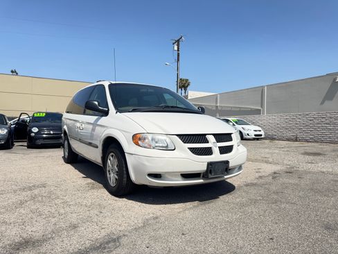 Used 2002 Dodge Grand Caravan Sport FWD image 12