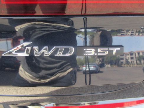 Used 2024 Genesis GV80 3.5T AWD/4WD image 16