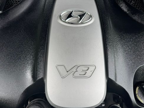 Used 2011 Hyundai Genesis 4.6 RWD image 23