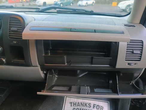 Used 2009 Chevrolet Silverado 1500 LS image 20