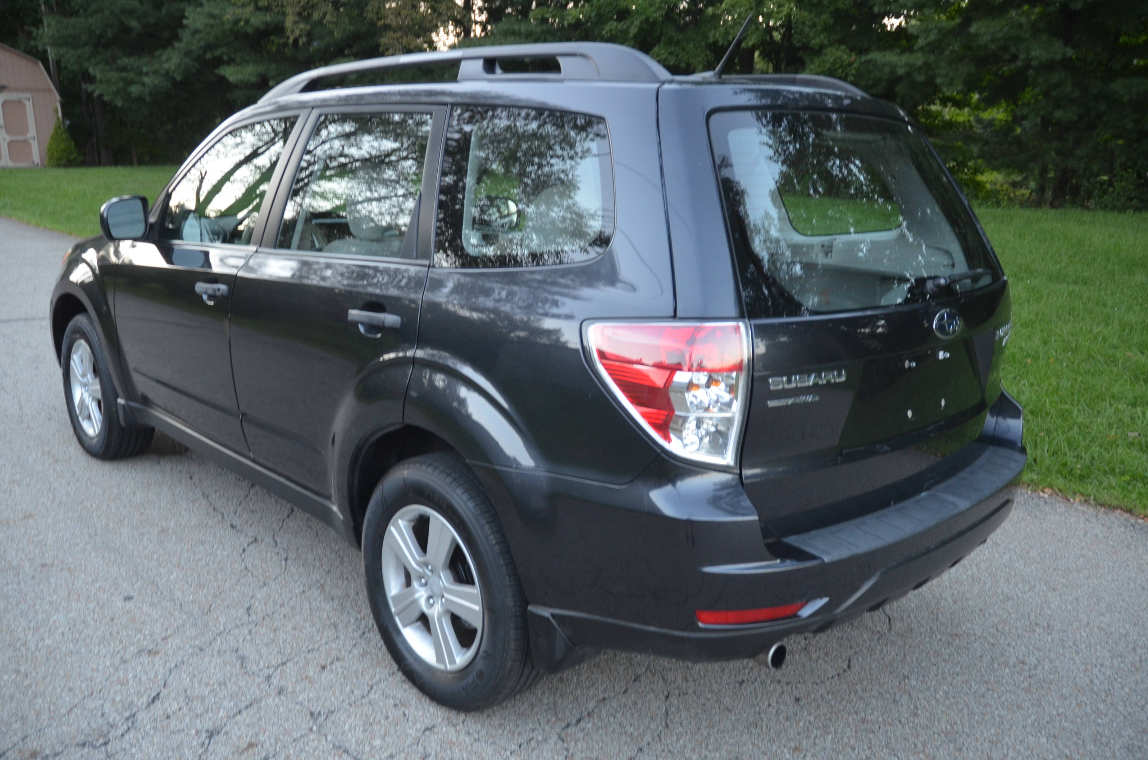 Used 2013 Subaru Forester 2.5X AWD/4WD image 3