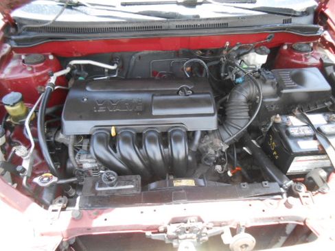 Used 2004 Toyota Corolla CE Sedan 4D FWD image 13