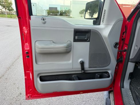 Used 2006 Ford F150 2WD Regular Cab image 13