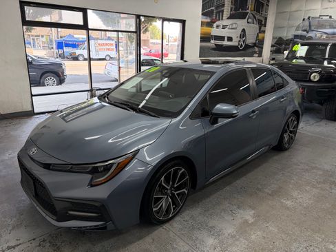 Used 2020 Toyota Corolla SE Sedan FWD image 1