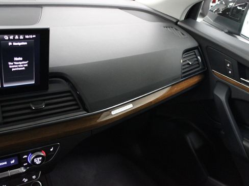 Used 2023 Audi Q5 2.0T Premium image 33