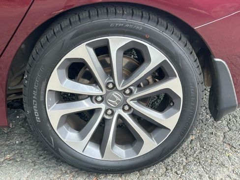 Used 2015 Honda Accord Sport Sedan image 28