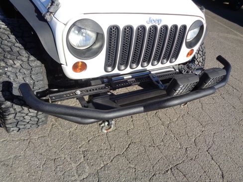 Used 2008 Jeep Wrangler X image 18