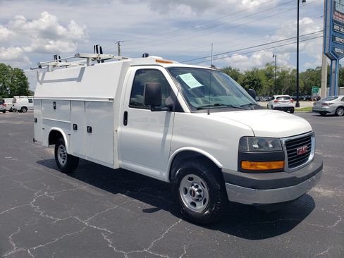 Used 2021 GMC Savana 3500 RWD image 7