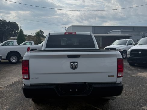 Used 2018 RAM 1500 2WD Crew Cab ST image 4