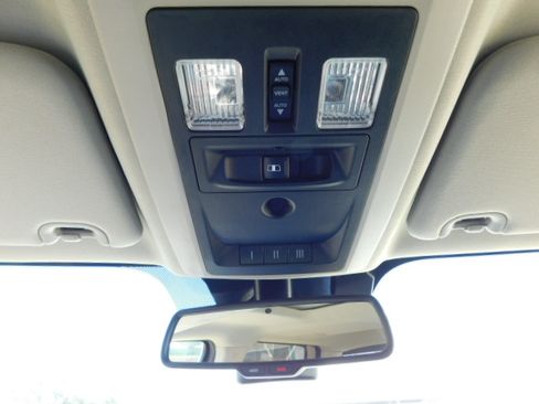 Used 2018 RAM 1500 Laramie image 23