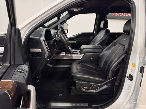 Used 2017 Ford F350 Platinum image 13