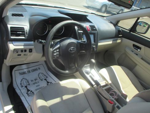 Used 2013 Subaru XV Crosstrek 2.0i Premium AWD/4WD image 7