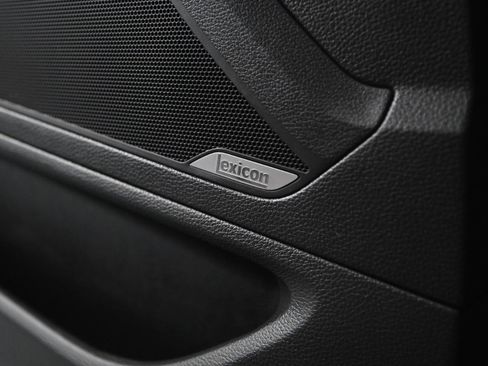 Used 2020 Genesis G80 3.3T Sport image 27