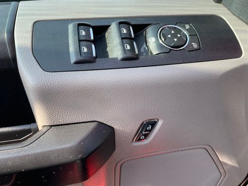 Used 2020 Ford F250 image 9