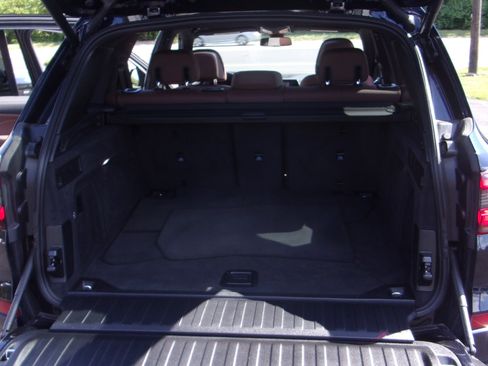 Used 2022 BMW X5 xDrive40i AWD/4WD image 26
