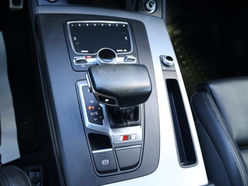 Used 2019 Audi SQ5 Premium Plus image 30