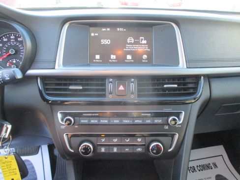 Used 2018 Kia Optima LX image 7