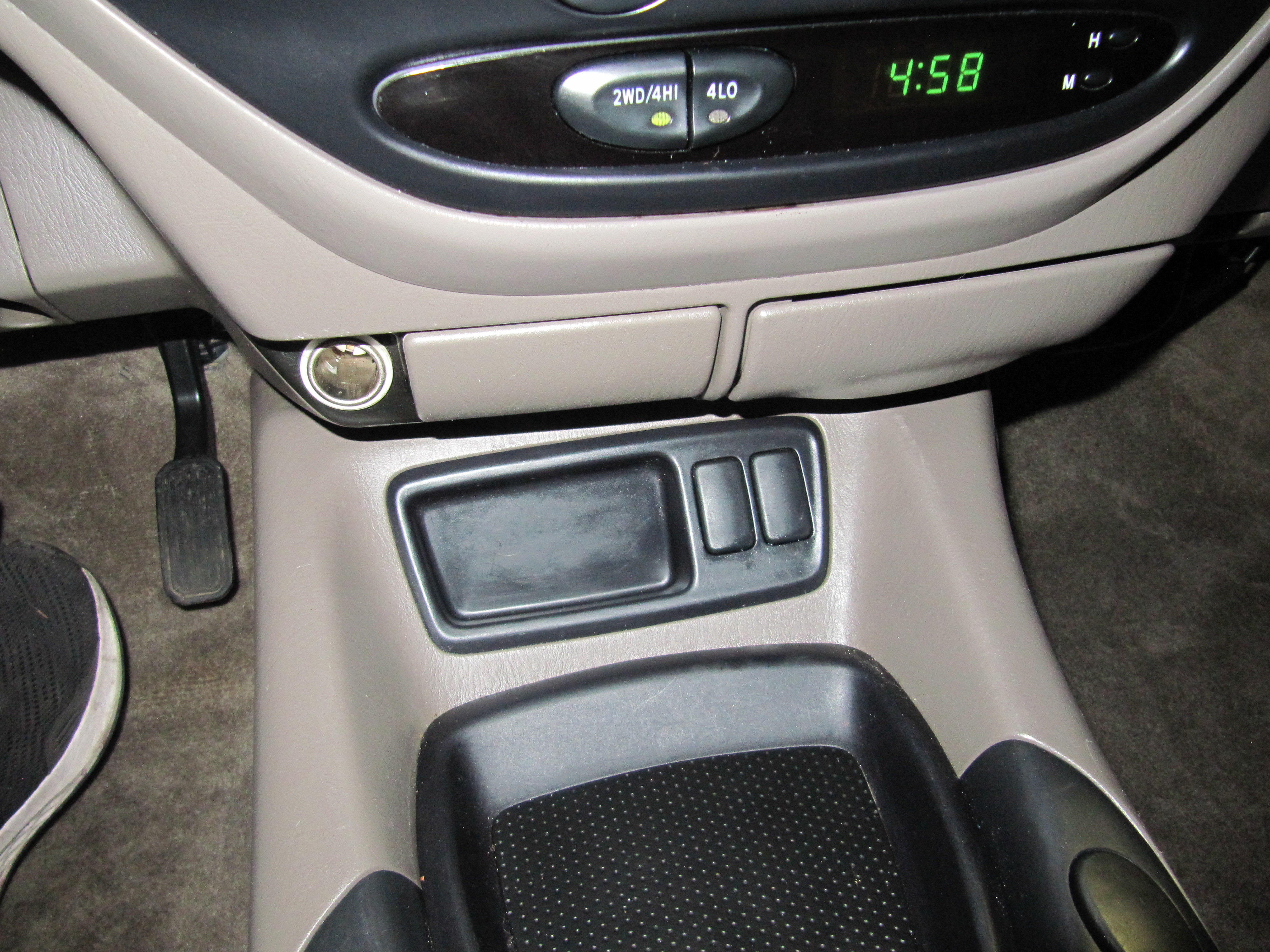 Used 2006 Toyota Tundra 4x4 Double Cab SR5 image 17