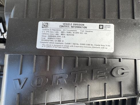 Used 2017 Chevrolet Express 3500 image 30