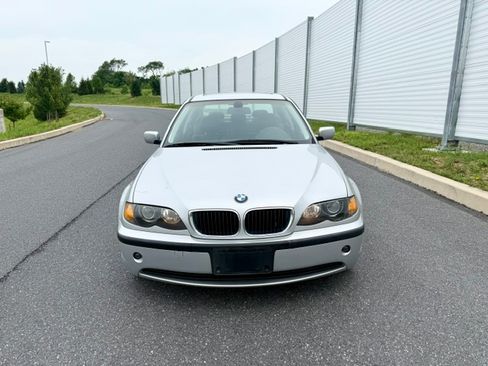 Used 2003 BMW 325i Sedan RWD image 8