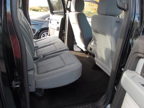 Used 2012 Ford F150 XLT image 19