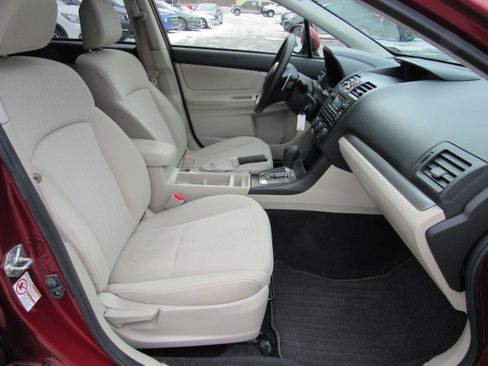 Used 2013 Subaru XV Crosstrek 2.0i Premium image 15