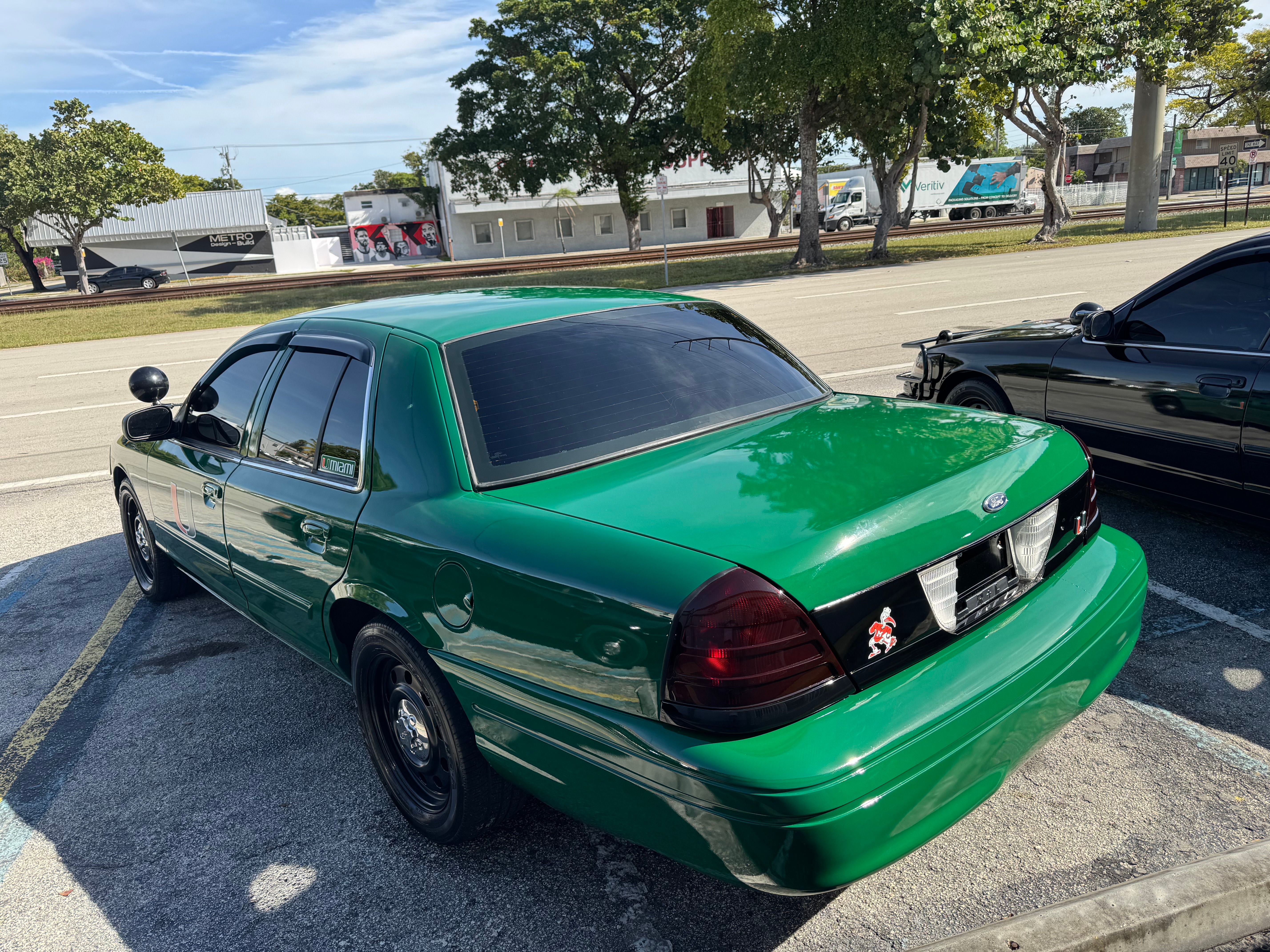 Used 2010 Ford Crown Victoria Police Interceptor RWD image 6