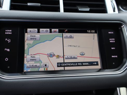 Used 2015 Land Rover Range Rover Sport HSE AWD/4WD image 29