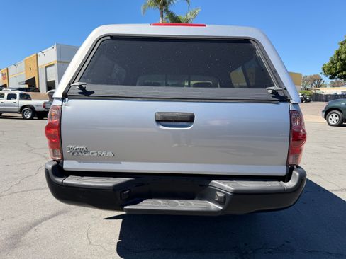 Used 2014 Toyota Tacoma image 8