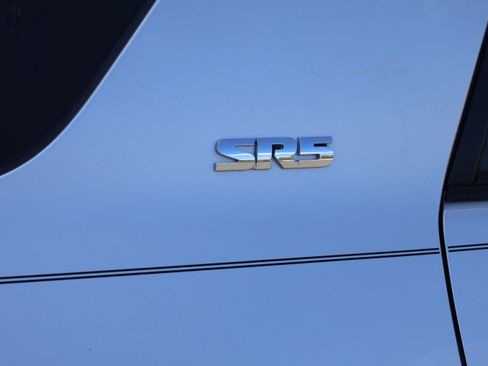 Used 2014 Toyota 4Runner SR5 image 12