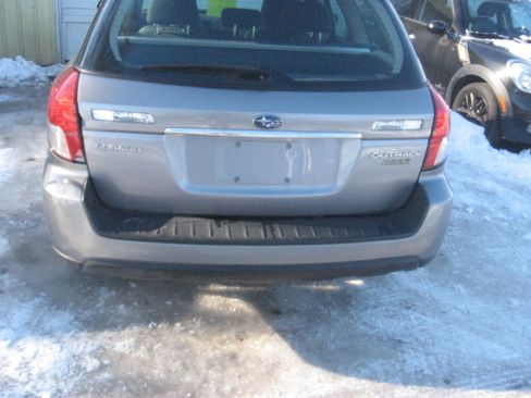 Used 2008 Subaru Outback 2.5i image 5