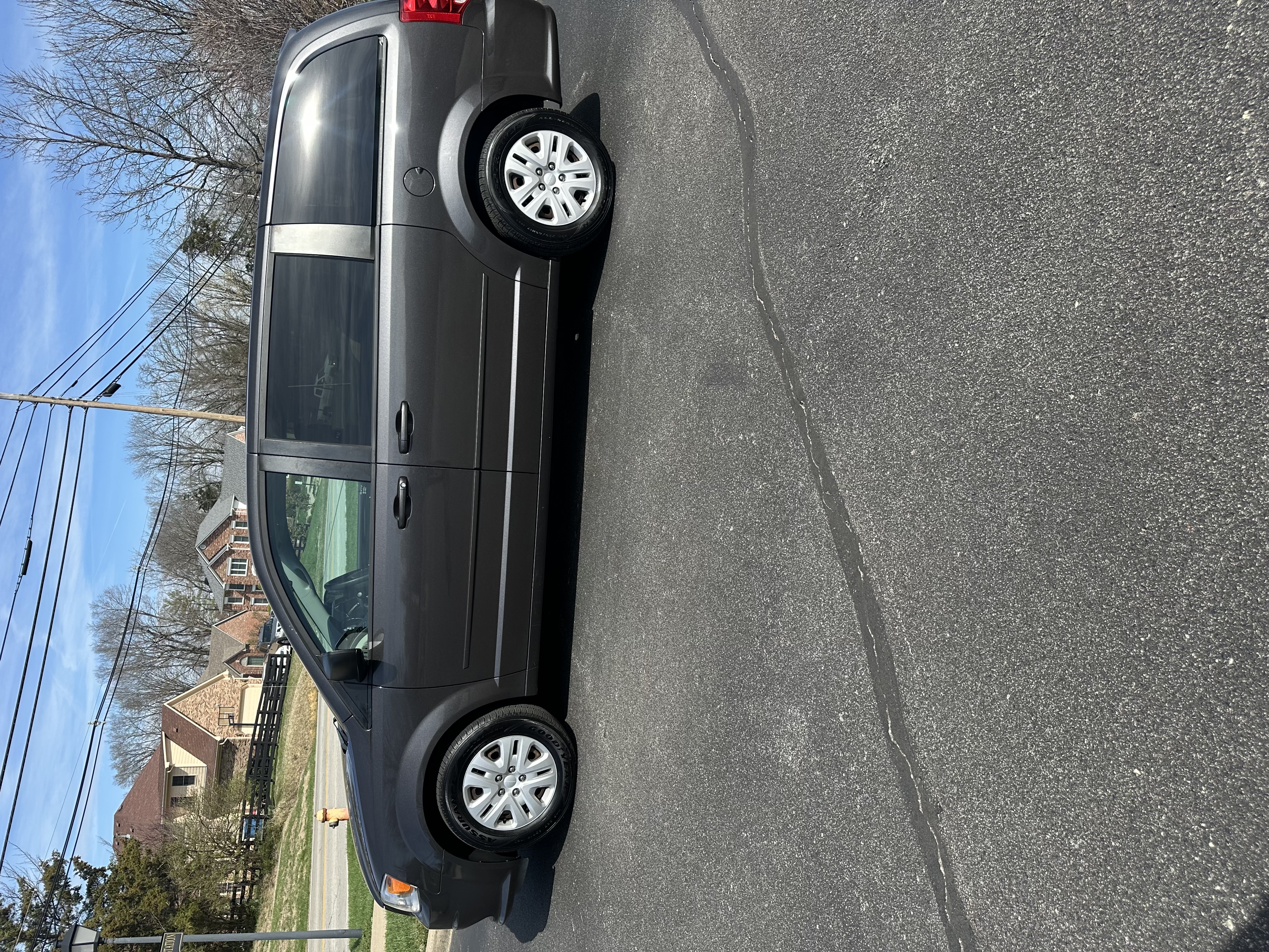 Used 2015 Dodge Grand Caravan SE FWD image 14