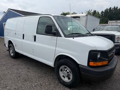 Used 2013 Chevrolet Express 3500 UNAVAIL RWD image 6