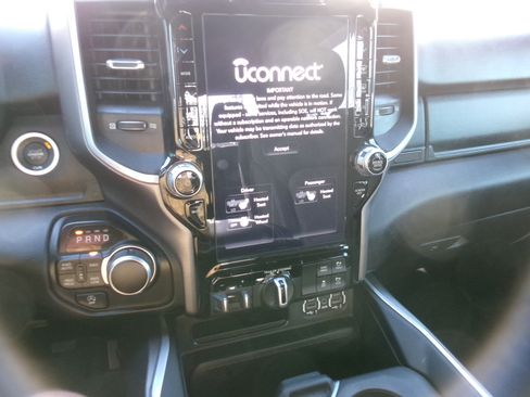 Used 2021 RAM 1500 Big Horn image 5