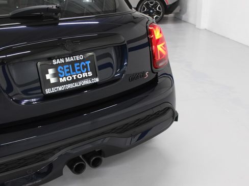 Used 2023 MINI Cooper S image 8