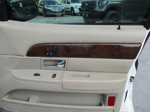 Used 2008 Mercury Grand Marquis LS image 23