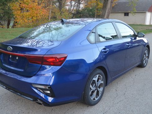 Used 2020 Kia Forte LXS image 5