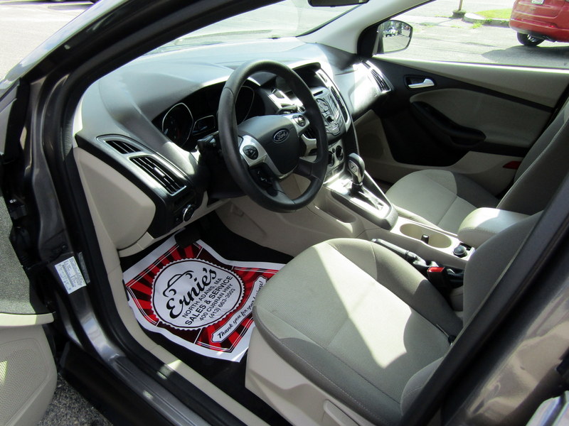 Used 2014 Ford Focus SE Sedan FWD image 16