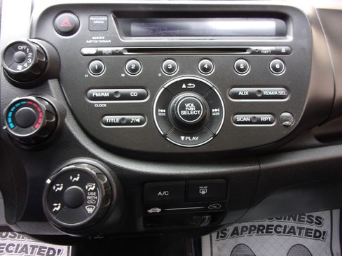 Used 2012 Honda Fit Sport image 10
