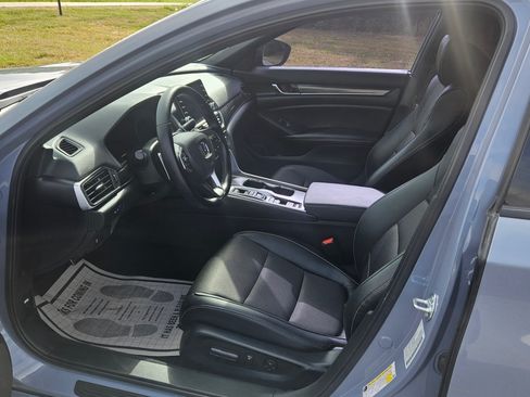 Used 2022 Honda Accord Sport Hybrid image 9
