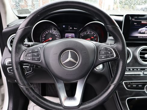 Used 2017 Mercedes-Benz C 300 Luxury image 23