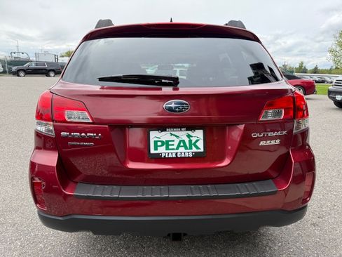 Used 2014 Subaru Outback 2.5i Limited image 4