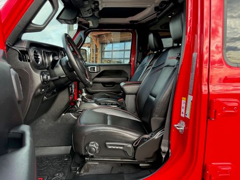 Used 2020 Jeep Gladiator Rubicon image 13