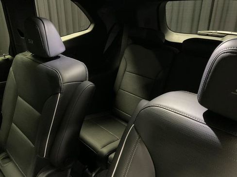 New 2026 Buick Enclave Sport Touring image 11