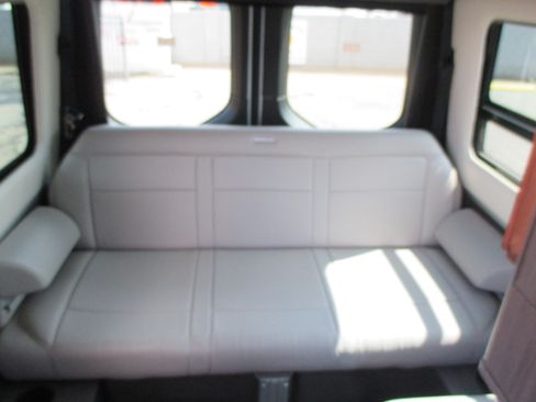 Used 2022 Mercedes-Benz Sprinter 4x4 2500 144 Cargo image 19