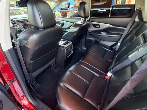 Used 2019 Nissan Murano FWD image 7