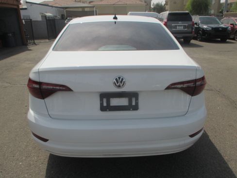 Used 2020 Volkswagen Jetta S image 6