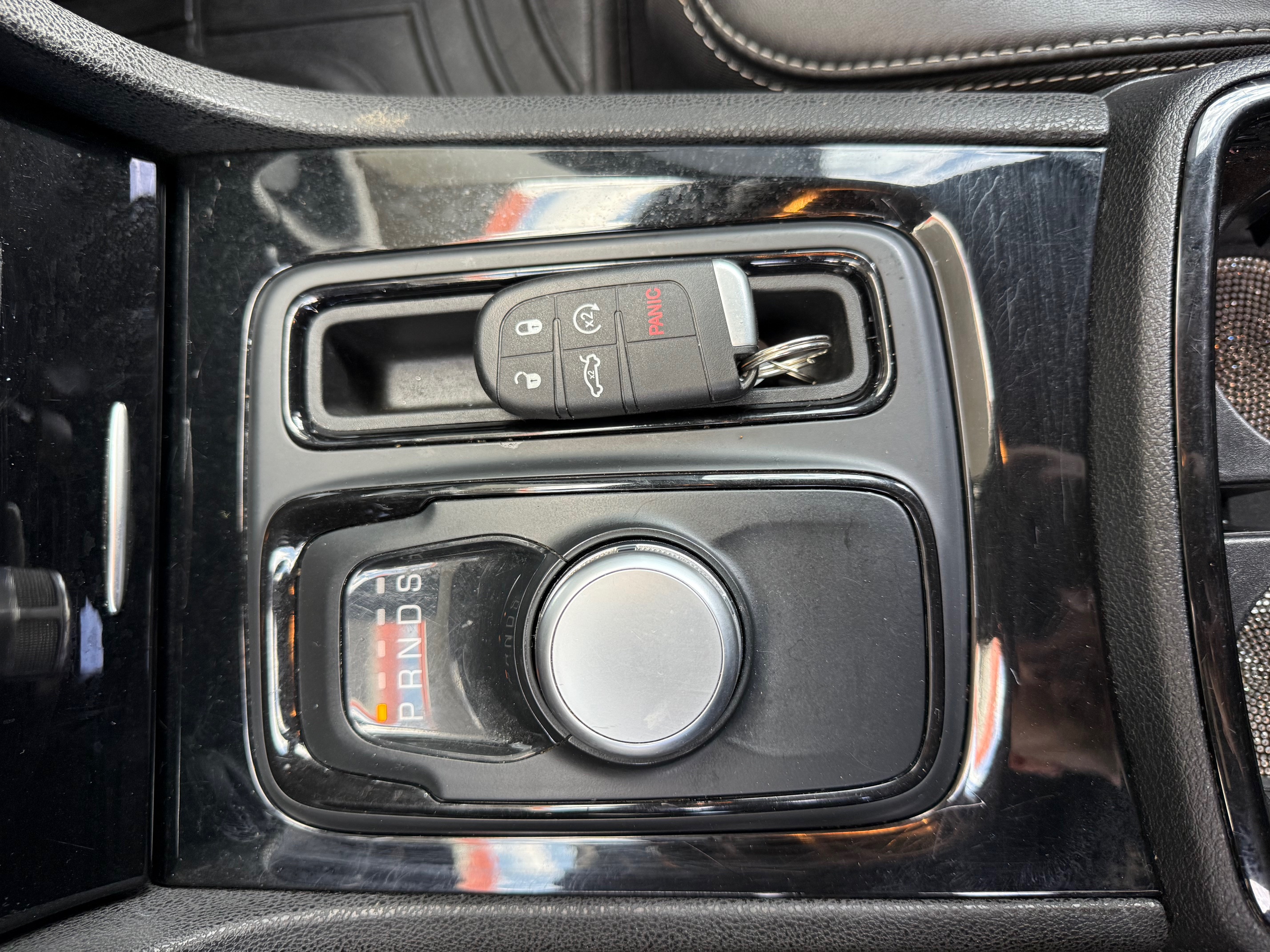 Used 2020 Chrysler 300 S AWD image 1