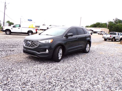 Used 2021 Ford Edge SEL image 1